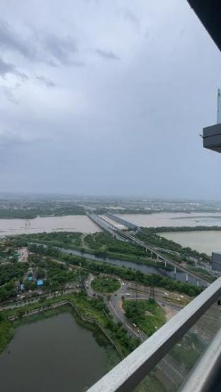 Stay in clouds  Apartment in Noida