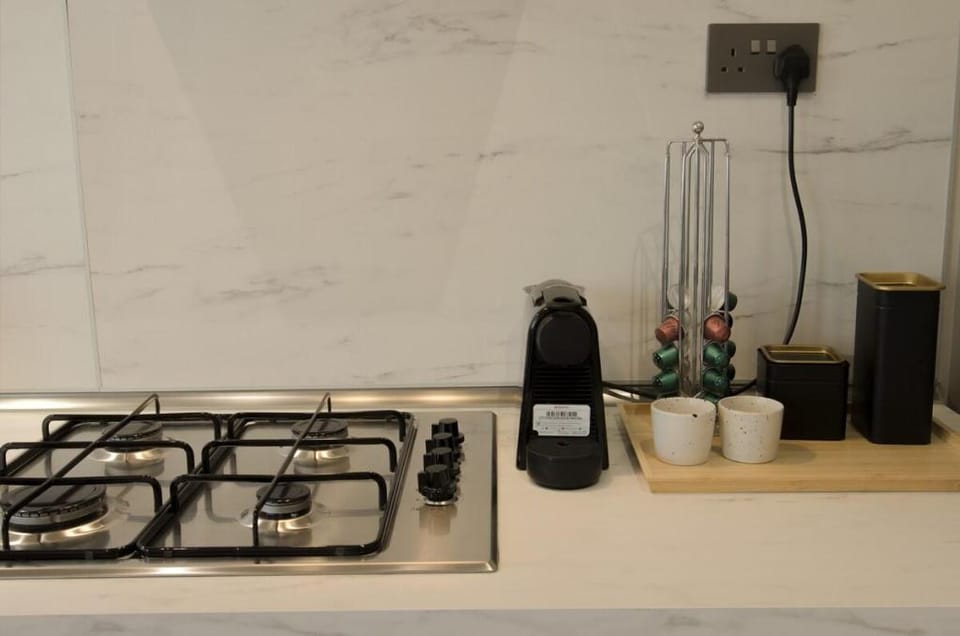 Modern Luxurious 1BR | Penthouse BLISS Apartment in Muscat