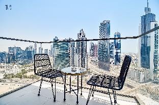 Stylish 2BR with Balcony in Burj Crown Downtown Apartment in Dubai