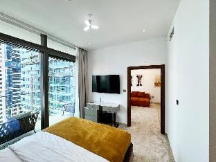 Apartment With Majestic View Apartment in Dubai