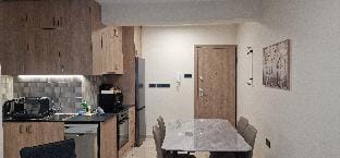 Downtown 1bedroom Apartment Steps from the Sea Apartment in Limassol City