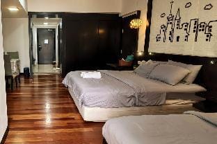 L20 Family Suite Direct link to Mall&Sunway Lagoon Apartment in Subang Jaya