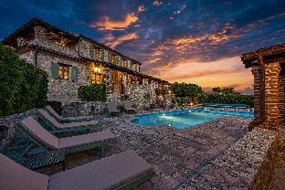Vila Amyra With Pool Villa in Istria County