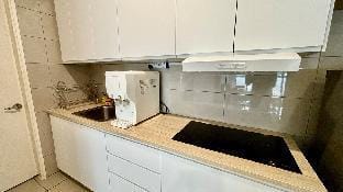 Icon6 Condo in IOI City Mall Putrajaya, Pool View Vacation rental in Putrajaya