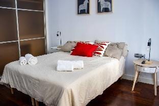 Rooftop Apartment in the city center with big terr Vacation rental in Valencia