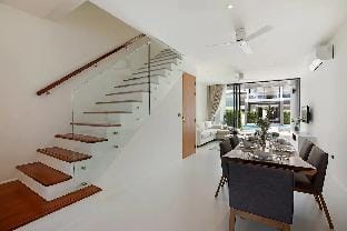 Choeng mon Modern 2BR Villa (walk to the beach) Apartment in Ko Samui