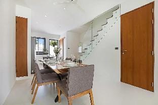Choeng mon Modern 2BR Villa (walk to the beach) Apartment in Ko Samui