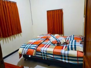 Villa Strawberry Annisa Batu Malang Villa in Batu