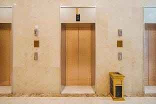 Vinhomes D'Capital - 119 Tran Duy Hung-Trung Hoa Apartment in Laos