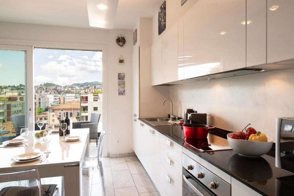 Panoramic Penthouse in Lugano Apartment in Lugano