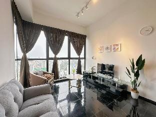 Georgetown City Skyline Seaview Urban Suites Apartment in George Town
