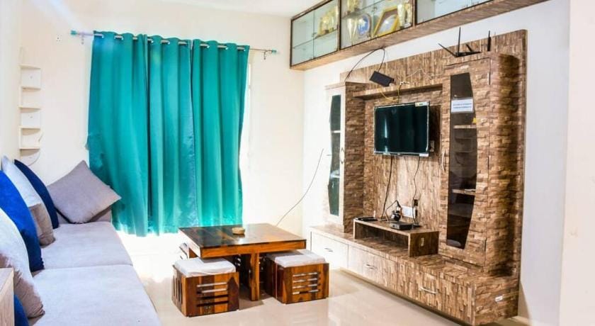 Luxurious Your Own Home AC LPG Gas Gym Pool Wi-Fi Apartment in Goa, India