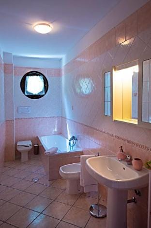 Casa Tramonti D'aMare - On the hills of the Amalfi Coast Apartment in Campania
