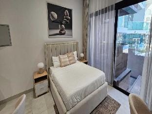 Luxury Studio in Jumeirah Village Circle Apartment in Dubai