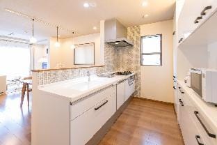 115㎡ 3 floor house with parking・3 Bedroom 2 Toilet Vacation rental in Osaka