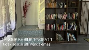 Rumah Kayu Nuha  KampungStyle  Gated Homestay Vacation rental in Terengganu, Malaysia