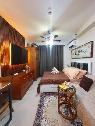ARL's Pad Staycation with Pool Near Mactan Airport Apartment in Lapu-Lapu City