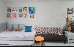 Tagaytay Crosswinds Staycation Scenic Pine View  Apartment in Tagaytay