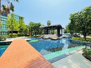 O2 Family Pool access 2BR Park beach cha-am Vacation rental in Thailand