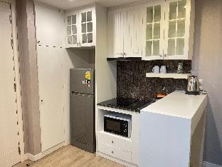 Easy Easy F4 @ the blu x Apartment in Chon Buri Changwat