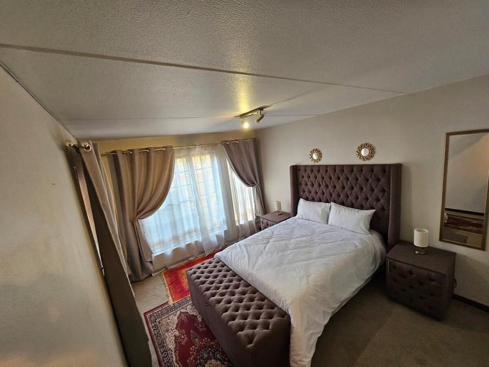 Executive Haven Apartment in Sandton