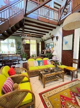 Lestari Homestay Vacation rental in Bandung