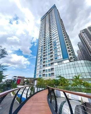 Lincoln 21 Apartemen Podomoro city deli Apartment in Indonesia