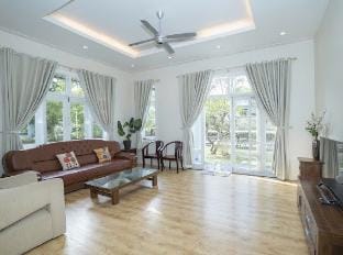 Villa Sealinks For 10 pax with 5 bedrooms Villa in Phan Thiet
