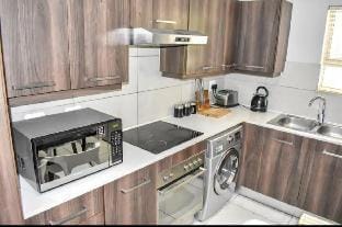 Luxury Apartment Sandown Apartment in Sandton
