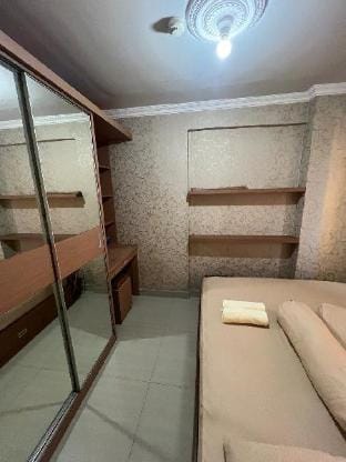 2BR Cozy Living at Southern Jakarta Apartment in South Jakarta City