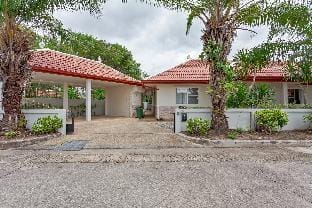 Beautiful 5 Bedroom Luxury Pool Villa Dream Escape Villa in Pattaya City