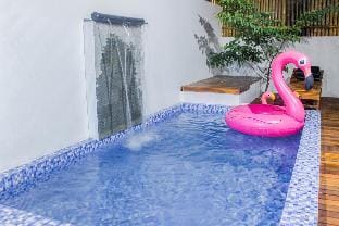 Villa D'Maguwo Suites Vacation rental in Special Region of Yogyakarta
