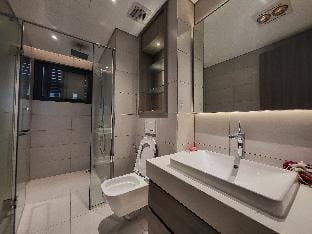 Căn hộ Han Jardin Ngoại giao đoàn 4 phòng ngủ Apartment in Laos