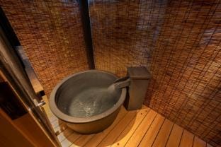 Kanade GionRokuhara Villa in Kyoto