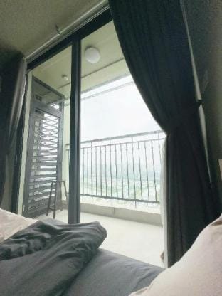Vinhomes Green Bay- Căn Hộ Dịch Vụ- Zhomestay Vacation rental in Laos