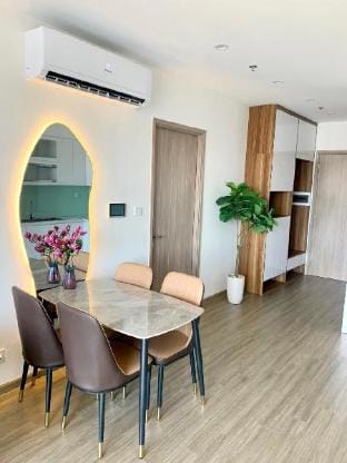Vinhomes Smartcity - 3 Bedroom- Căn hộ dich vụ Apartment in Laos