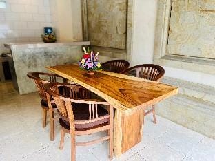 Dira house two bedrooms with private pool  Villa in Abiansemal