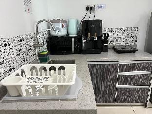 Mansion One Seaview Modern Georgetown  6-8pax Apartment in George Town