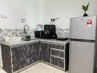 Mansion One Seaview Modern Georgetown  6-8pax Apartment in George Town