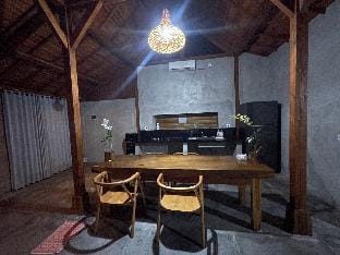 Rumah Kayu Canggu Villa in North Kuta