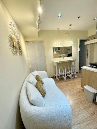 Aesthetic 2 Bedroom Beach View Unit Apartment in Paranaque