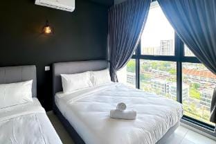 Urban Suites | 14pax | Georgetown Penang Apartment in George Town