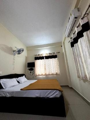 Dhanalakshmi Hotel and Lodge Apartment in Kerala