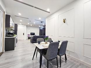 Binjai 8 Premium 3BR | 7 Pax | Arcade Game | KLCC Vacation rental in Federal Territory of Kuala Lumpur
