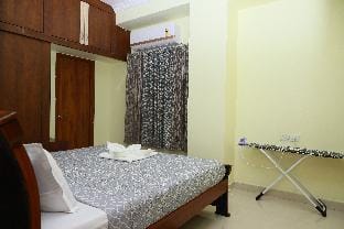 Vibrant 2BHK Near AIG, Care, Delloite -Gachibowli Apartment in Hyderabad