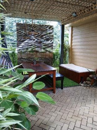 The TwinHouses Tagaytay Staycation  Vacation rental in Tagaytay