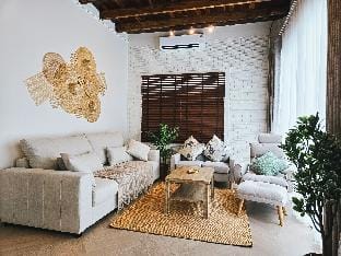 Le Lanna boutique villa @center of old town Vacation rental in Chiang Mai