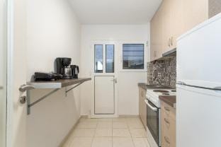 Spacious Peaceful Family 2BD APT Vacation rental in Athens