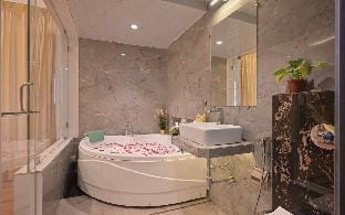 Mannat Luxury Villa Villa in Lonavla