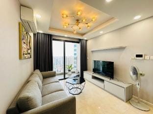 Homestay Vinhomes Dcapital 119 Tran Duy Hung  Apartment in Laos